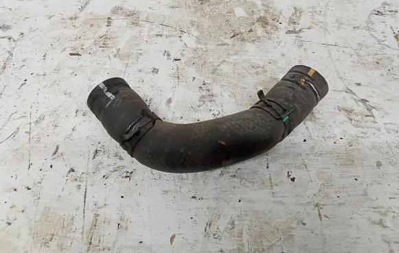 Toyota Hilux (AN120, AN130) Engine coolant pipe/hose