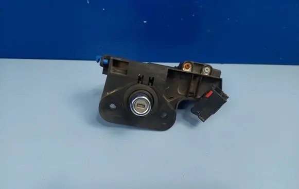 Opel Meriva A Tailgate exterior lock 09183495 32505603