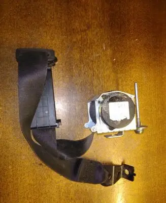 Opel Zafira B Front seatbelt 604512200