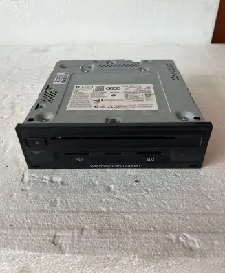 Audi A4 S4 B9 Navigation unit CD/DVD player 8W0035192