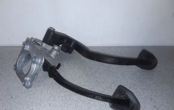 BMW 3 E46 Pedal assembly 2229128 1163882