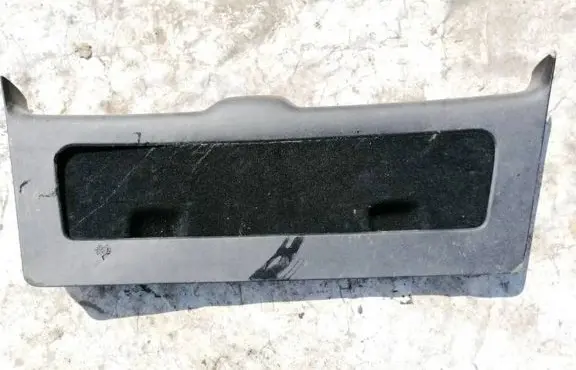 Volkswagen Golf IV Other trunk/boot trim element 1j9867601 1j9867601k