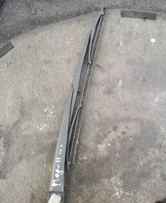Renault Megane III Rear wiper blade arm