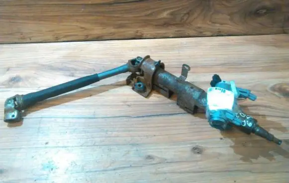 Mitsubishi Colt Steering wheel axle