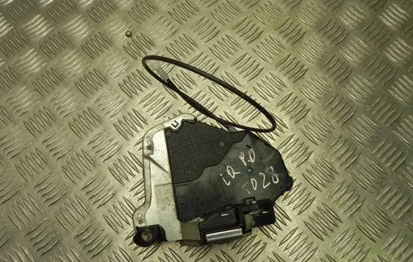 Loading door lock