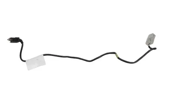 Infiniti M Y51 USB socket connector 104753700C