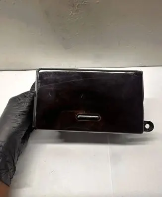 Audi A8 S8 D2 4D Dashboard glove box trim 4D1863075Q