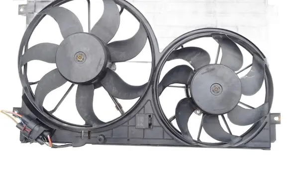 Audi TT TTS Mk2 Electric radiator cooling fan 1K0121207BC 1K0121205AD