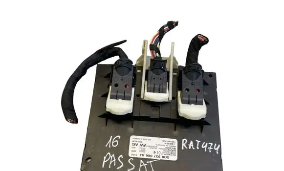 Volkswagen PASSAT B8 Comfort/convenience module 5Q0937086AJ
