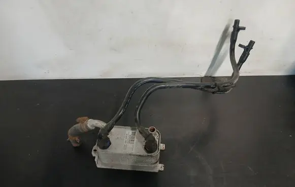 Volvo S60 Gearbox / Transmission oil cooler 6G917A095AD H0602006