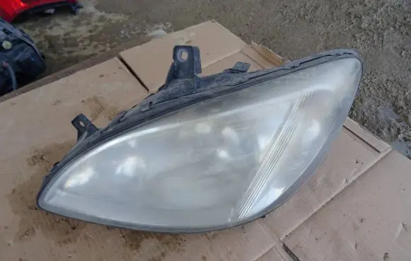 Mercedes-Benz Vito Viano W639 Headlight/headlamp 246703-00