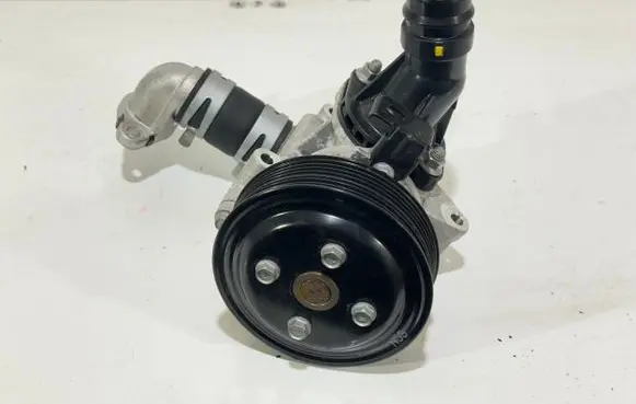 KIA Niro Water pump