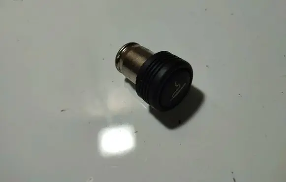 Peugeot 206 Cigarette lighter 