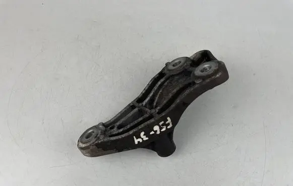 Mini One - Cooper F56 F55 Engine mounting bracket 8513419