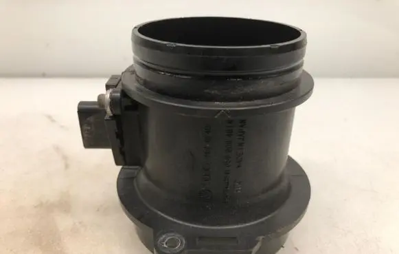 Porsche Macan (95B) Mass air flow meter 95560612350 059906461N