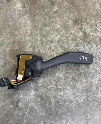 Volkswagen Golf V Indicator stalk 1K0953513G 01103512 10351210334513