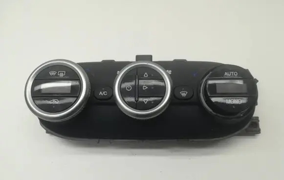 Fiat 500L Climate control unit 07356139560 735613956