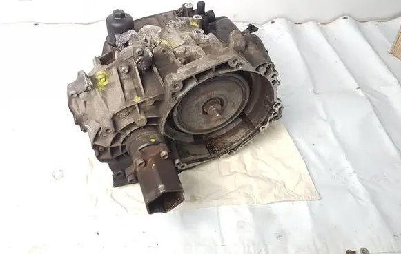 Audi A3 S3 8P Automatic gearbox LQV 02E301103 02E325201D