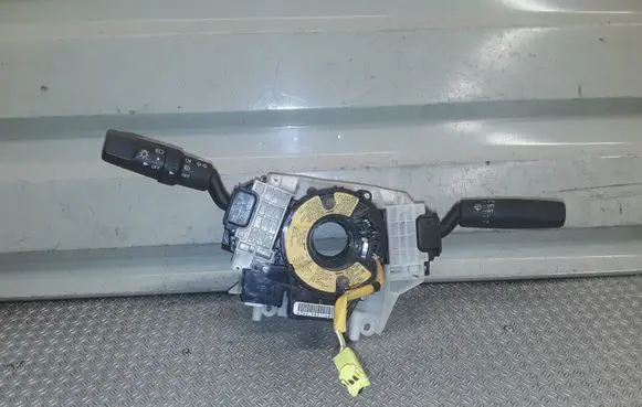 Mazda 3 I Wiper turn signal indicator stalk/switch