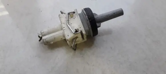 Skoda Superb B5 (3U) Sensor 357972752E