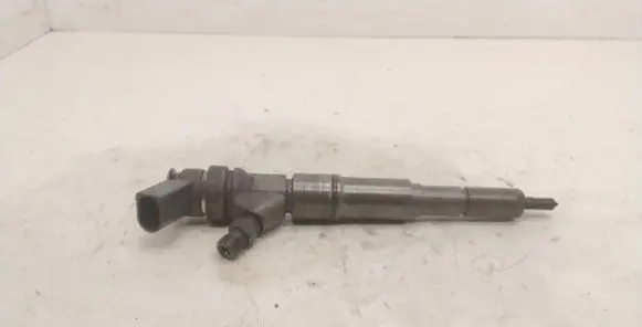 Fuel injector
