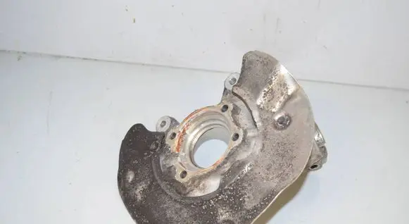 BMW 2 Active Tourer U06 Front wheel hub 6890175 31216890175