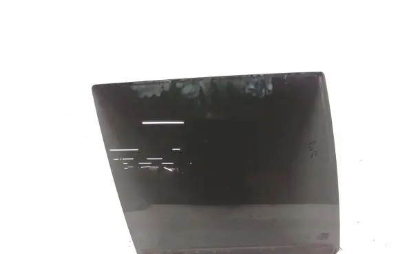 Volvo XC90 Rear door window glass