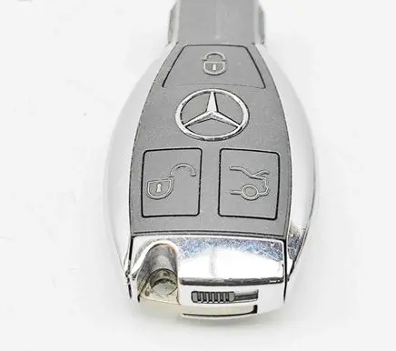 Mercedes-Benz CLA C117 X117 W117 Ignition key/card A2229054100