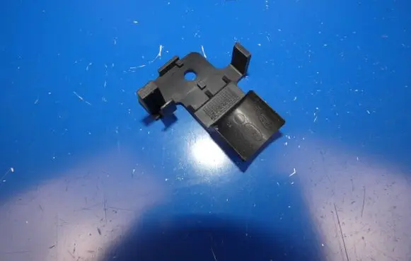 Jaguar F-Pace Radiator mount bracket GX73601C38BC PA6630GF