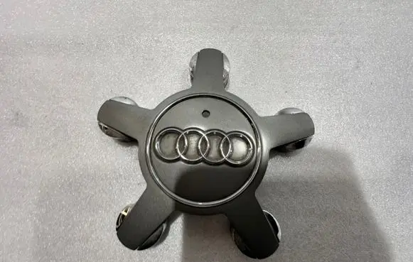 Audi A6 S6 C7 4G Original wheel cap 4F0601165