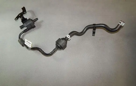 Audi A5 Other engine bay part 06L133519E