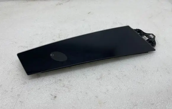 Tesla Model 3 (B) Pillar trim (exterior) 110925300I CBG21007003780