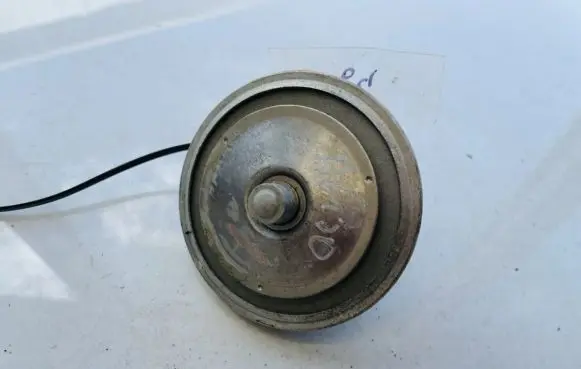 Volkswagen PASSAT B5.5 Horn signal a722367