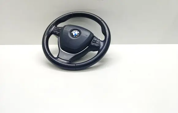 BMW 5 F10 F11 Steering wheel 6169358 95684541 8383902