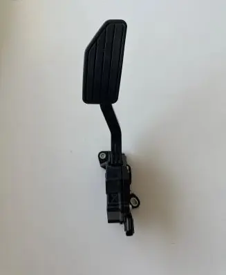 Subaru Forester SK Accelerator throttle pedal 36010FL021