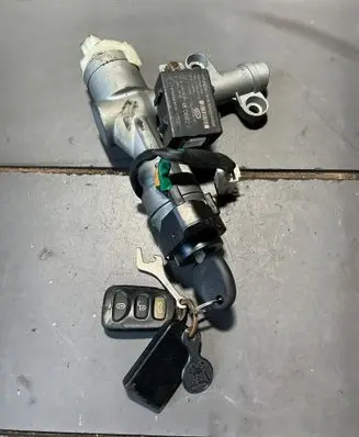 Hyundai Sonata Ignition lock