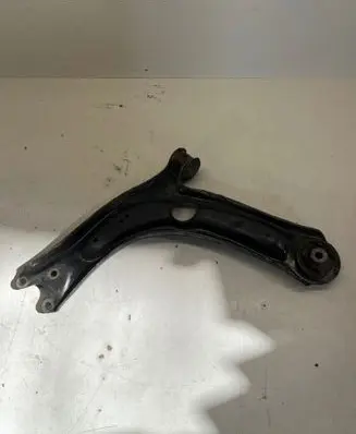 Volkswagen PASSAT B8 Front lower control arm/wishbone 3Q0407154 3Q0407154B