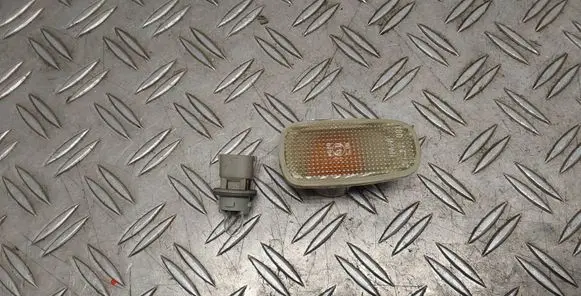 Toyota Prius (XW20) Front fender indicator light 