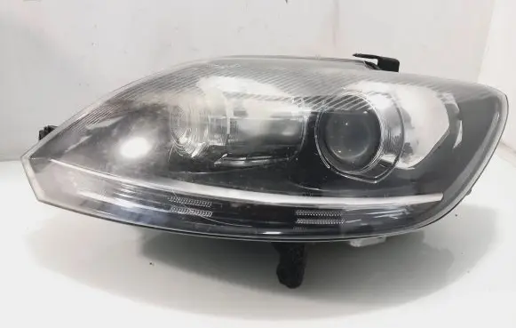 Volkswagen Golf Plus Headlight/headlamp 4F0941329C 5M0907391 5M1941753B
