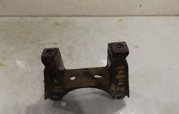 Skoda Fabia Mk2 (5J) Gearbox mounting bracket 