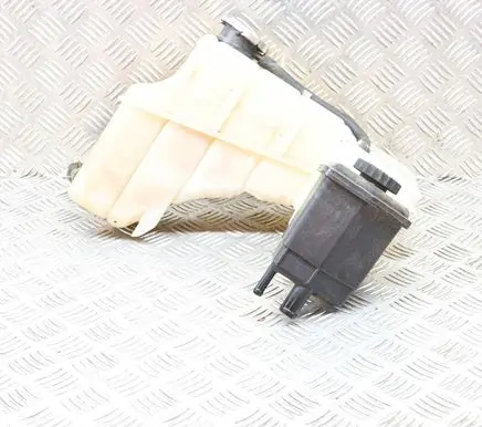 Chrysler 300 - 300C Coolant expansion tank/reservoir