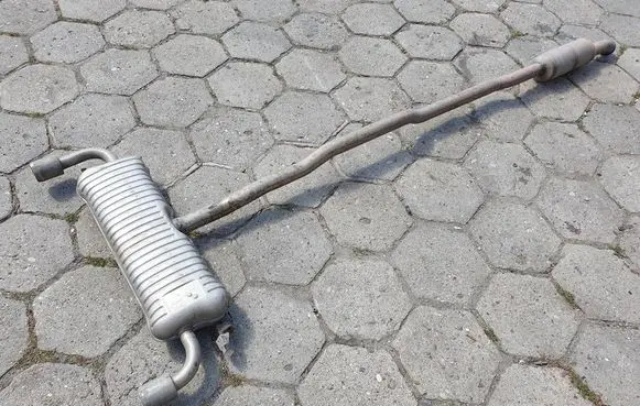 Muffler/silencer
