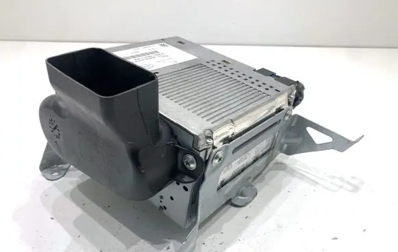 Jaguar E-Pace Radio/CD/DVD/GPS head unit KW9319C211PH
