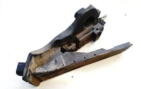 Volkswagen PASSAT B6 Accelerator throttle pedal 1k1721503l 6pv008600-00