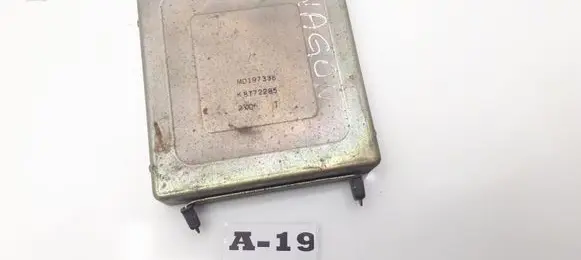 Mitsubishi Space Wagon Engine control unit/module MD197338 K8T72285