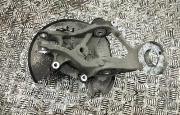 Audi A6 S6 C7 4G Rear wheel hub