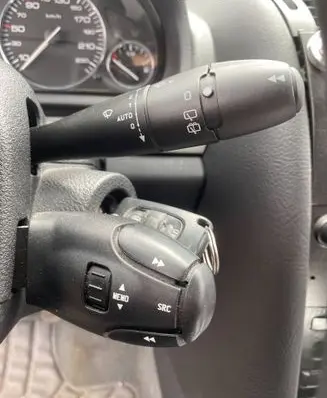Peugeot 407 Front wiper linkage