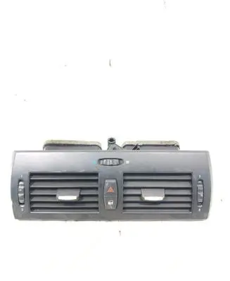 BMW X3 E83 Dash center air vent grill