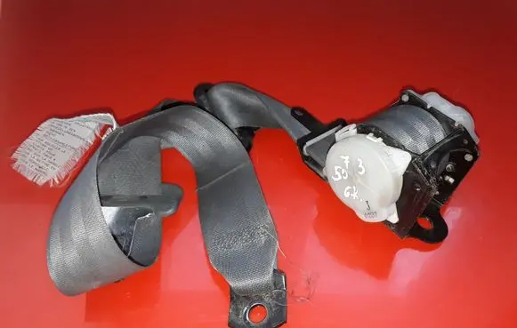Mitsubishi Pajero Sport I Rear seatbelt NSB053FL28 D4604