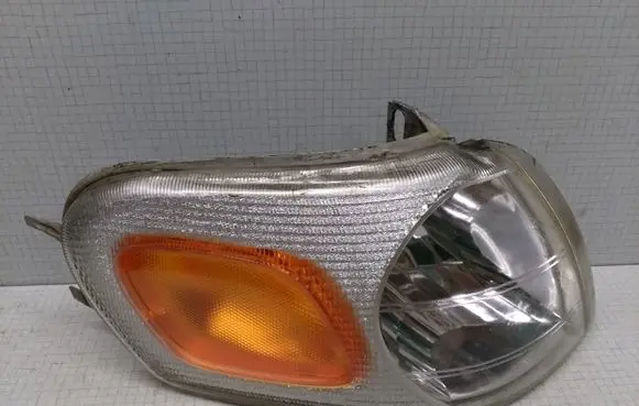 Opel Sintra Front indicator light 16521704A